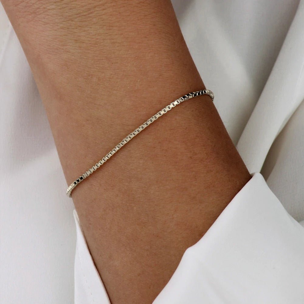 FINE BOX BRACELET 1.5MM - 18K WHITE GOLD - SAPIENT