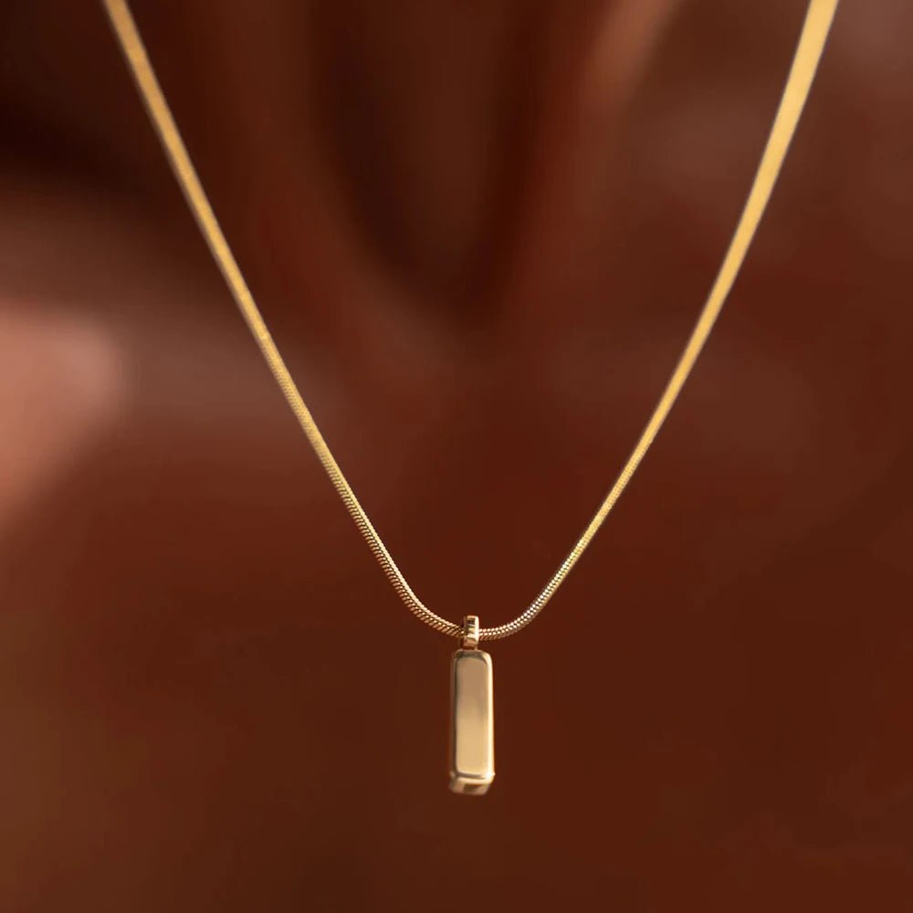 TOTEM PENDANT X MICRO SNAKE NECKLACE 1MM (18K GOLD) - SAPIENT